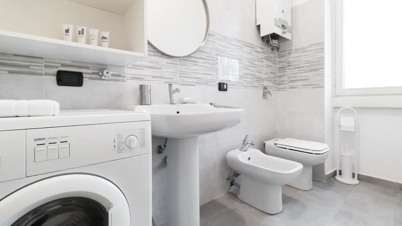 Italianway - Cristoforo Colombo 1 Apartment Milan