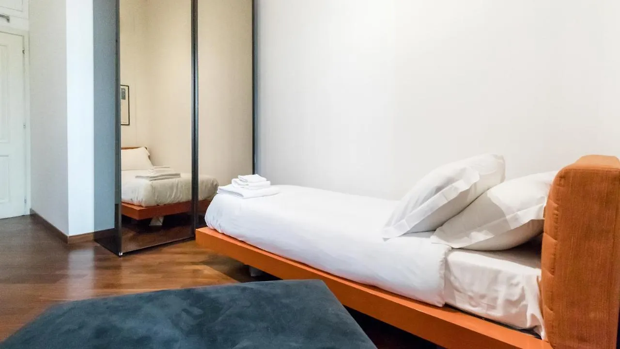 Italianway - Cristoforo Colombo 1 Apartment Milan 0*,  Italy