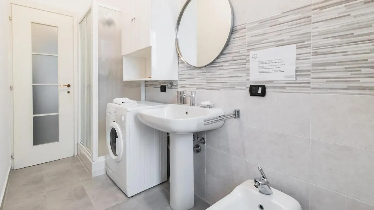 Italianway - Cristoforo Colombo 1 Apartment Milan Italy